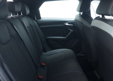 Audi A1 1.5 TFSI 35 S line Sportback 5dr Petrol S Tronic Euro 6 (s/s) (150 ps) 46