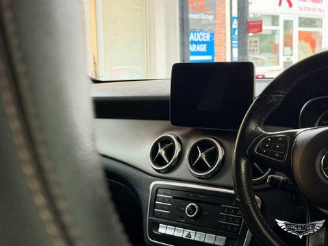 Mercedes-Benz GLA 1.6 GLA180 Urban Edition 7G-DCT Euro 6 (s/s) 5dr 64