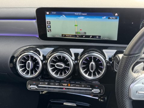 Mercedes-Benz CLA Class 2.0 CLA220d AMG Line (Premium Plus) Shooting Brake 8G-DCT Euro 6 (s/s) 5dr 12