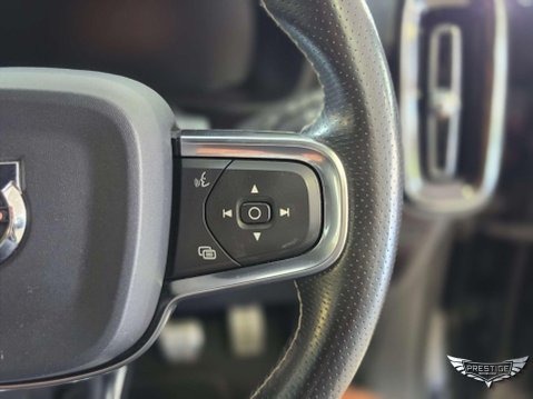 Volvo XC40 1.5 T3 R-Design Euro 6 (s/s) 5dr 58
