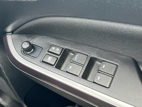 Suzuki Vitara SZ-T 35