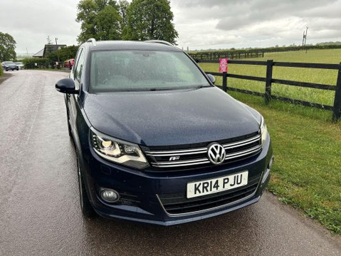 Volkswagen Tiguan 2.0 TDI BlueMotion Tech R-Line 4WD Euro 5 (s/s) 5dr (Nav) 28