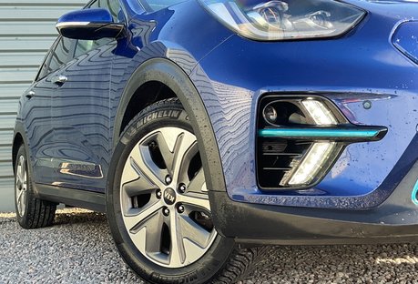 Kia Niro 4 PLUS