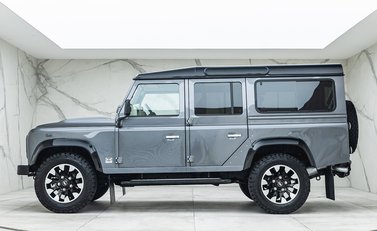 Land Rover Defender 110 Works V8 70th Edition 2