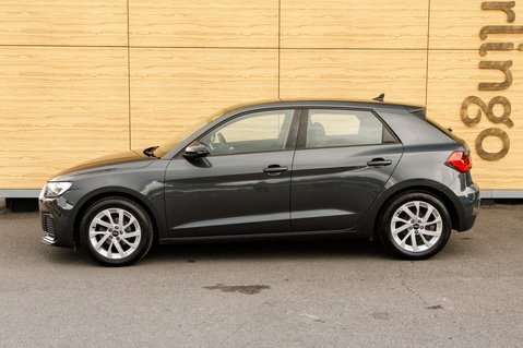 Audi A1 SPORTBACK TFSI SPORT 13