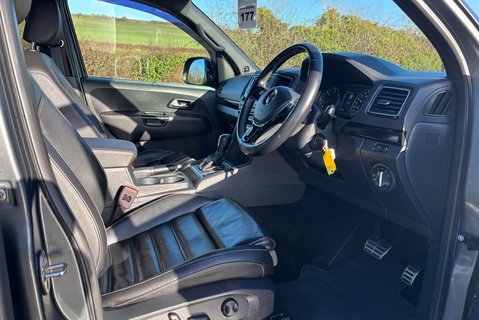 Volkswagen Amarok DC V6 258 ps Tdi Aventura Black Edition 4Motion 16