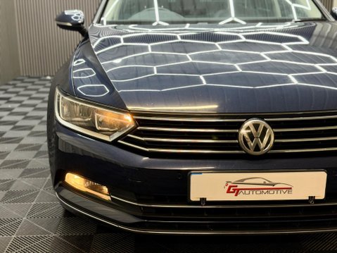 Volkswagen Passat 2.0 TDI BlueMotion Tech GT Euro 6 (s/s) 5dr 23