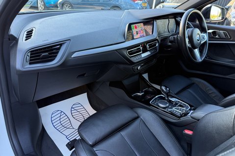 BMW 1 Series 118I M SPORT AUTOMATIC - FULL BMW SERVICE HISTORY -APPLE CARPLAY 25