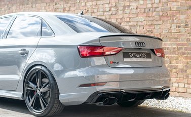 Audi RS3 Saloon 23
