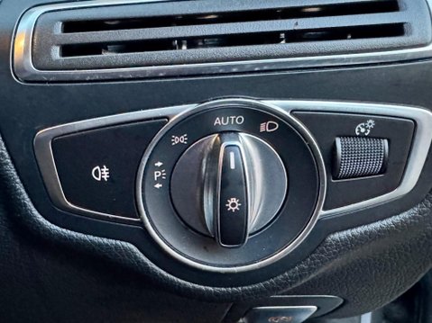 Mercedes-Benz C Class 1.5 C200 MHEV AMG Line (Premium) Cabriolet G-Tronic+ Euro 6 (s/s) 2dr 37