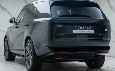 Land Rover Range Rover P530 SV 10