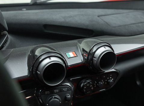 Ferrari LaFerrari 24