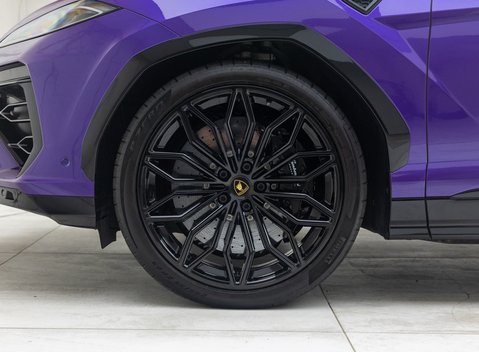 Lamborghini Urus SE 42