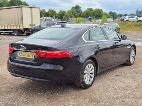 Jaguar XF 2.0d Portfolio Saloon 4dr Diesel Auto Euro 6 (s/s) (163 ps) 14