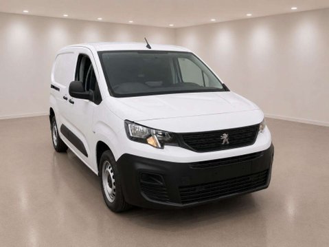 Peugeot Partner 1.5 BlueHDi 950 Professional Premium + Long Panel Van 6dr Diesel Manual LWB 1