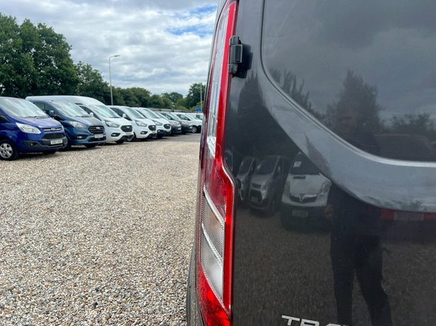 Ford Transit Custom SWB L1H1 Low Roof Limited 280 Air Con Sensors Sport Bodytkit Fitted EURO 6 24