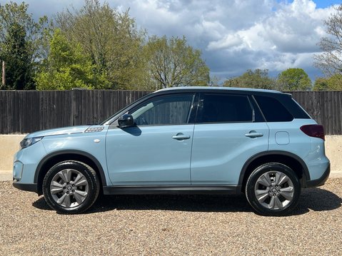 Suzuki Vitara SZ-T BOOSTERJET MHEV 6