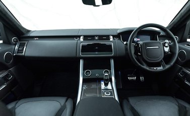 Land Rover Range Rover Sport SVR CARBON EDITION 14