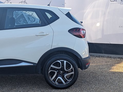 Renault Captur DYNAMIQUE NAV DCI 6