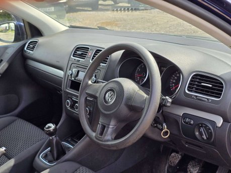 Volkswagen Golf 1.6 FSI S Hatchback 5dr Petrol Manual Euro 5 (102 ps) 18