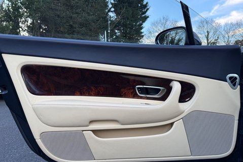 Bentley Continental GT - 16 SERVICES RECORDED -MASSAGE SEATS -POWER BOOT -BLUETOOTH 24