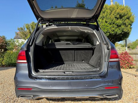 Mercedes-Benz GLE 3.0 GLE350d V6 AMG Line (Premium) G-Tronic 4MATIC Euro 6 (s/s) 5dr 29