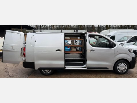 Peugeot Expert 2.0 BlueHDi 1400 Professional Long Panel Van 6dr Diesel Manual LWB Euro 6 ( 10