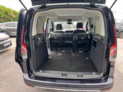 Ford Tourneo Connect 2.0 EcoBlue Active DCT Euro 6 (s/s) 5dr 33
