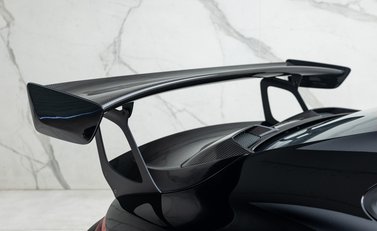 Porsche 911 (991) GT2 RS Weissach 49