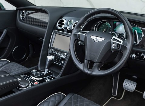 Bentley Continental Supersports Convertible 11