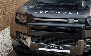 Land Rover Defender 110 X P400 26