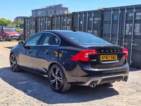 Volvo S60 2.0 D4 R-Design Lux Nav Saloon 4dr Diesel Auto Euro 6 (s/s) (190 ps) 4