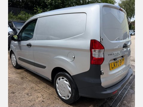 Ford Transit Courier 1.5 TDCi Panel Van 5dr Diesel Manual L1 Euro 6 (SLD) (75 ps) 5