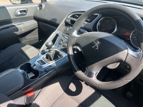 Peugeot 3008 1.6 3008 Active Blue HDi S/S 5dr 21