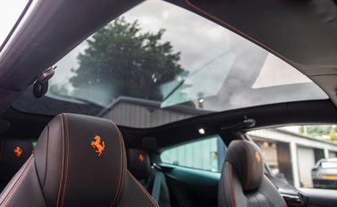 Ferrari GTC4 Lusso T 13