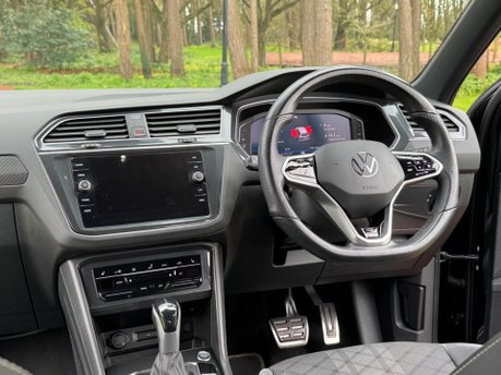 Volkswagen Tiguan 1.5 TSI R-Line Edition DSG Euro 6 (s/s) 5dr 14
