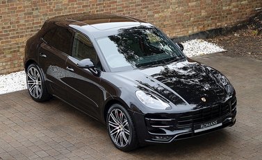 Porsche Macan Turbo Performance Package 3