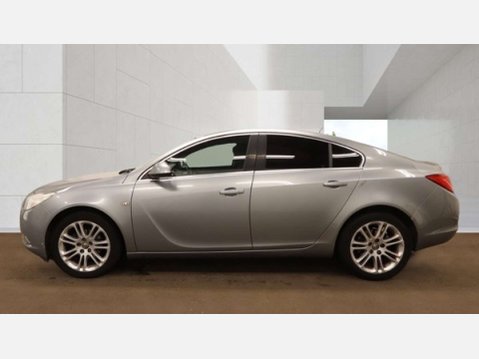 Vauxhall Insignia 2.0 CDTi ecoFLEX Exclusiv Hatchback 5dr Diesel Manual Euro 5 (s/s) (160 ps) 7