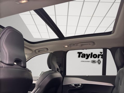 Volvo XC90 2.0 B5 MHEV Plus Auto 4WD Euro 6 (s/s) 5dr 2