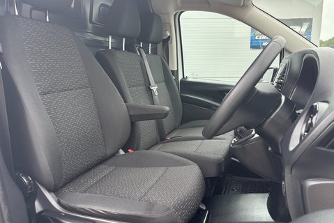 Mercedes-Benz Vito 114 Progressive L2 Panel Van - Air Con / Rear Camera 4