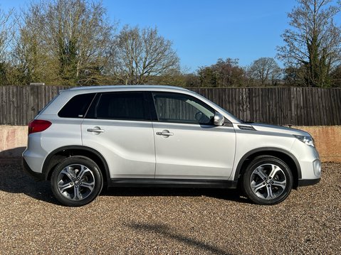 Suzuki Vitara SZ5 ALLGRIP 5