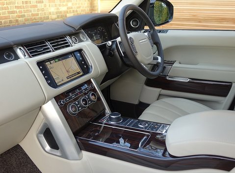 Land Rover Range Rover 4.4 SDV8 Autobiography 20