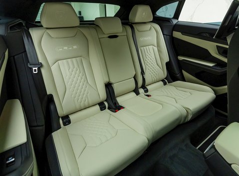 Lamborghini Urus S 13