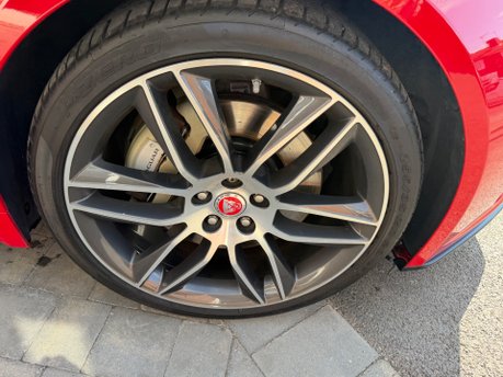 Jaguar F-Type I4 R-DYNAMIC 23