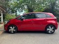 Honda Jazz I-MMD EX 17