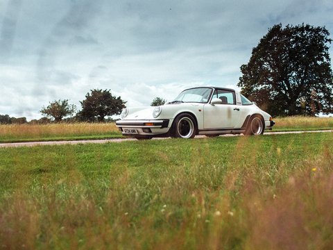 Porsche 911 CARRERA 3.2 TARGA 72