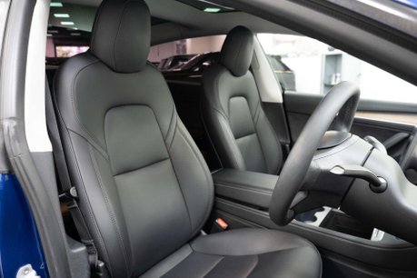 Tesla Model 3 Model 3 Performance AWD 4WD 4dr 3
