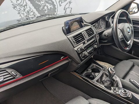 BMW 1 Series 118I SPORT 14