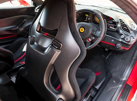 Ferrari 488 Pista 13