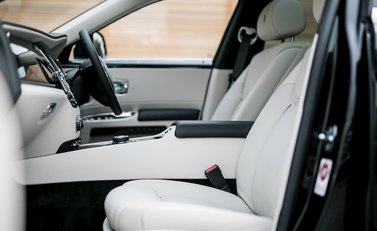 Rolls-Royce Ghost 15